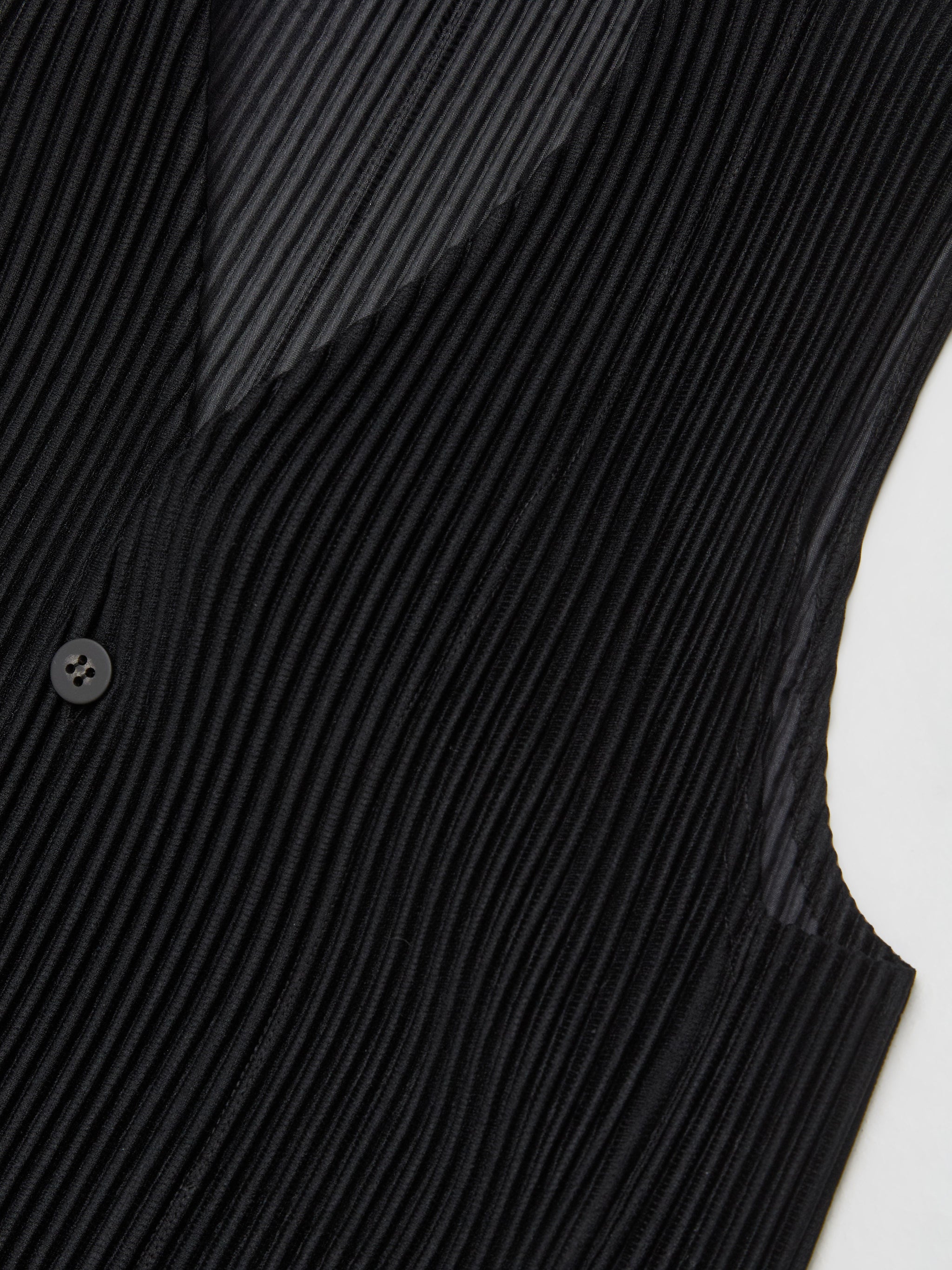 Pleated Button Up Vest in Black