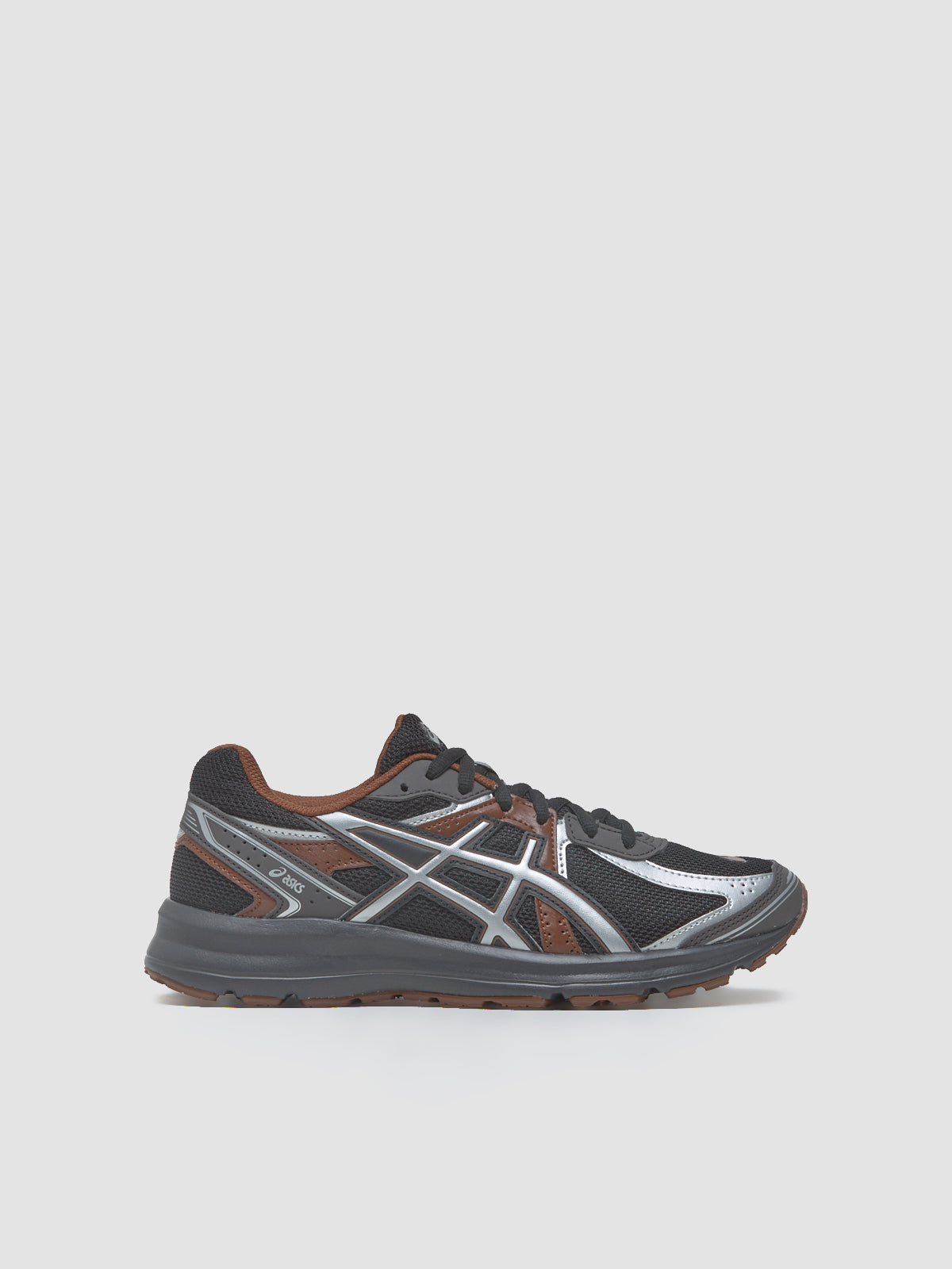 JOG 100S Sneaker in Black & Pure Silver