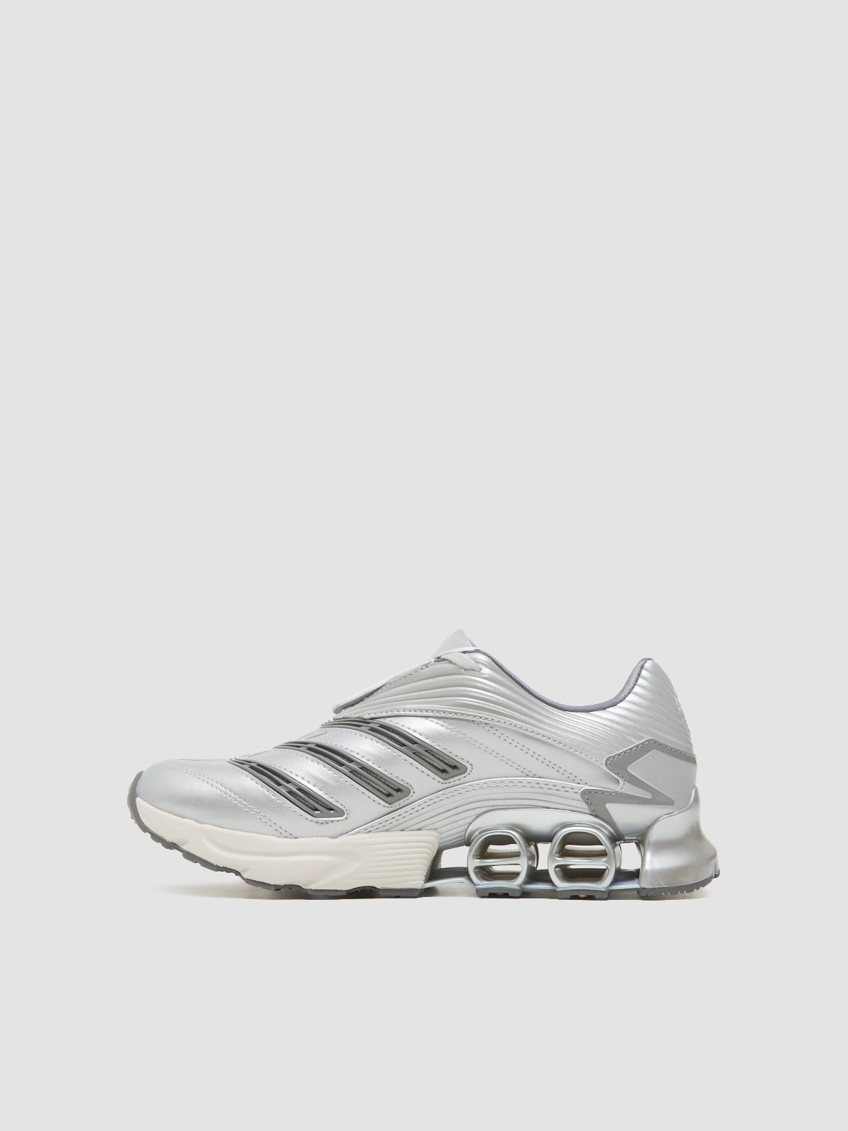 Predator Megaride Sneaker in Grey Two & Grey Four
